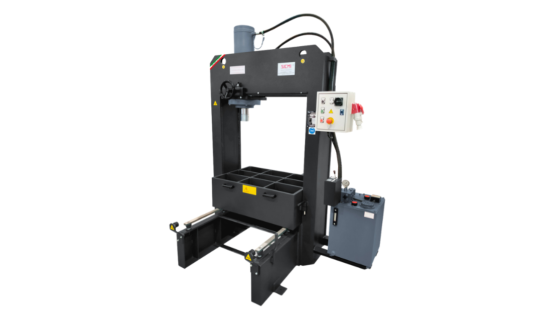 Straightening Press
